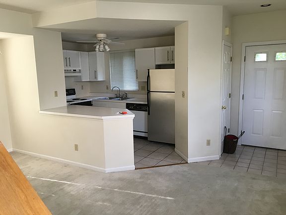 2nd image of 3532 Handman Ave #2