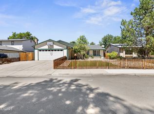 2417 Valencia Way, Sparks, NV 89434