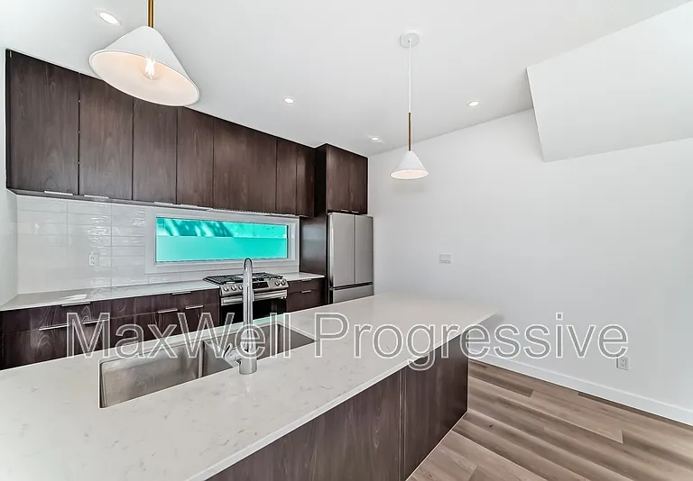 7724 105th Ave NW #MAIN — Photo 7