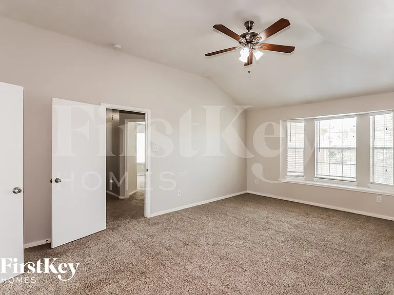 25339 Barmby Dr — Photo 7