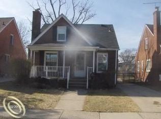 845 N Waverly St, Dearborn, MI 48128