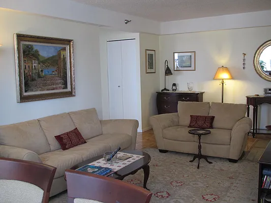 Sold by CityView Real Estate Inc. | media 4