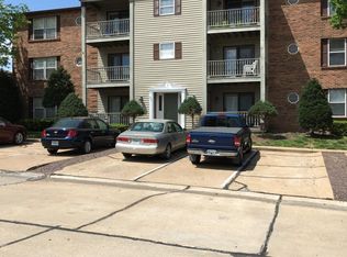 651 Green Jade Dr APT H, Fenton, MO 63026