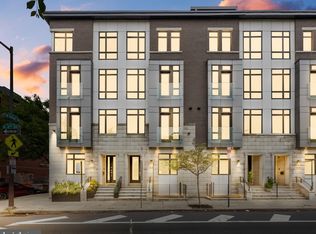 302 N 2nd St, Philadelphia, PA 19106