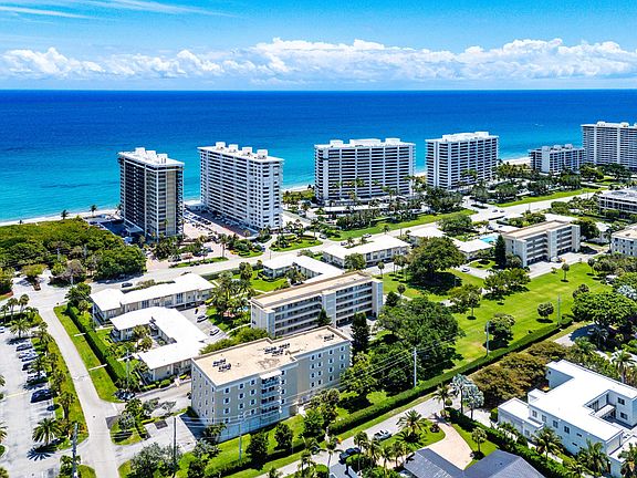 2nd image of 1299 S Ocean Boulevard #R12