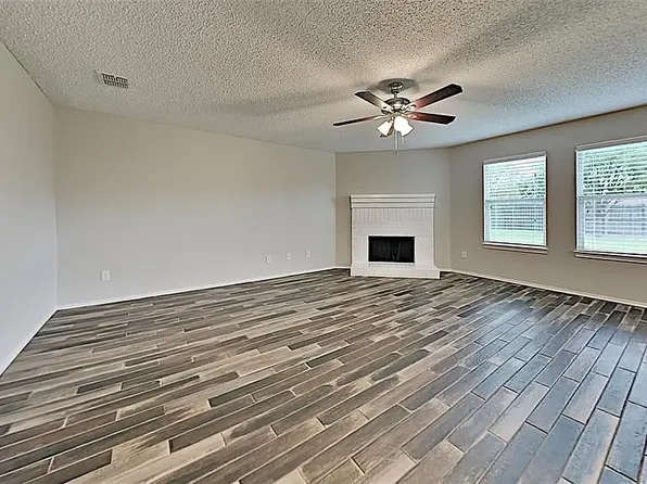 1410 Starpoint Ln, Wylie, TX 75098