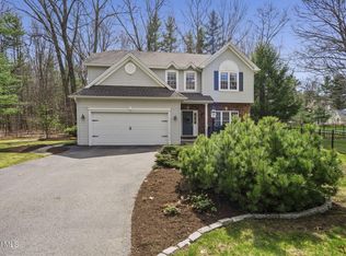 9 Arrowhead Park, Rexford, NY 12148