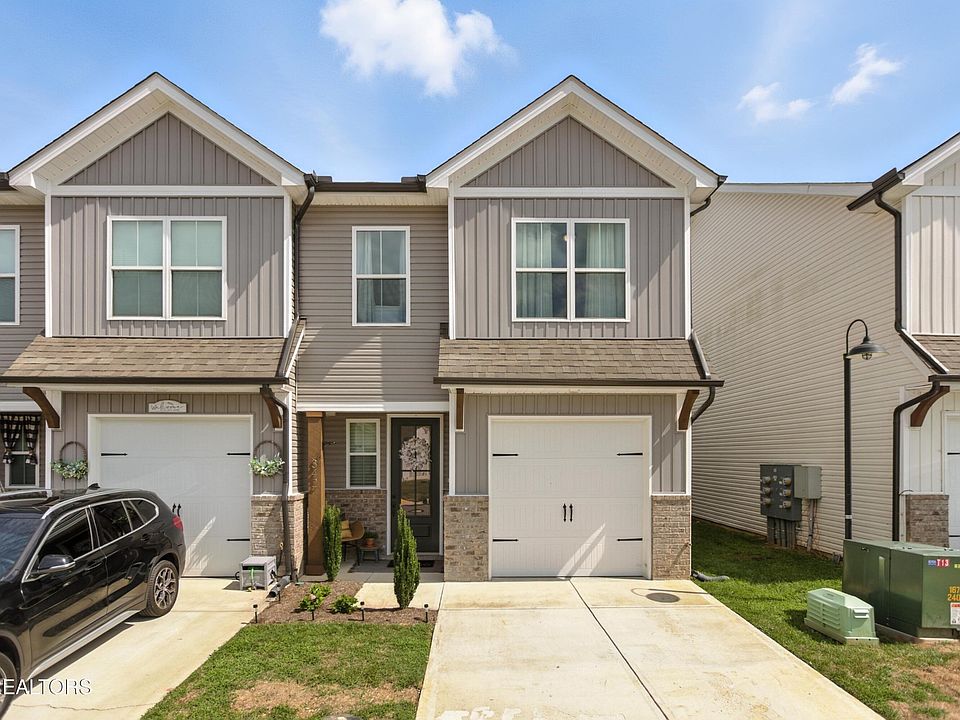 1st image of 342 Judson Way