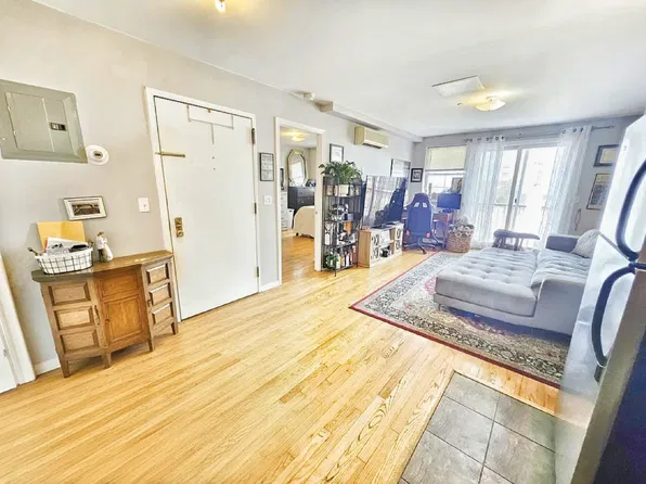 40-15 21st Avenue image 1 of 9
