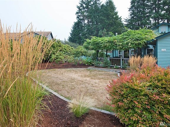 2nd image of 6780 Skyview Pl NW