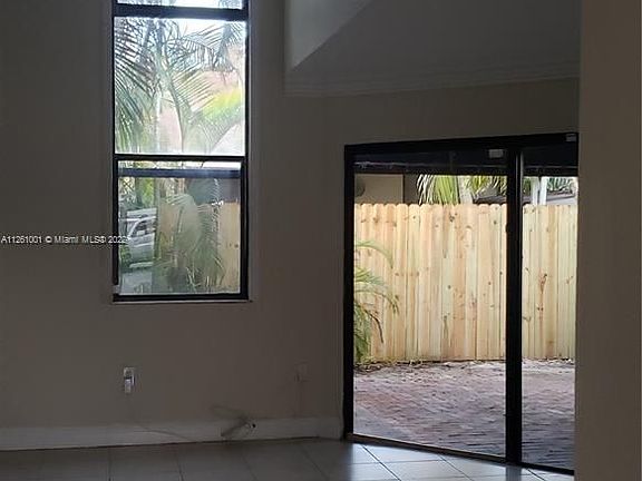 4th image of 1808 San Remo Cir #1808