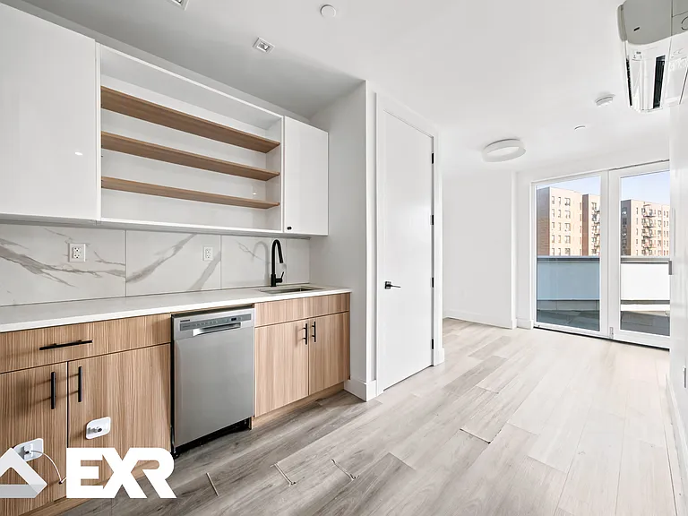 1634 Church Ave #2J — Photo 9