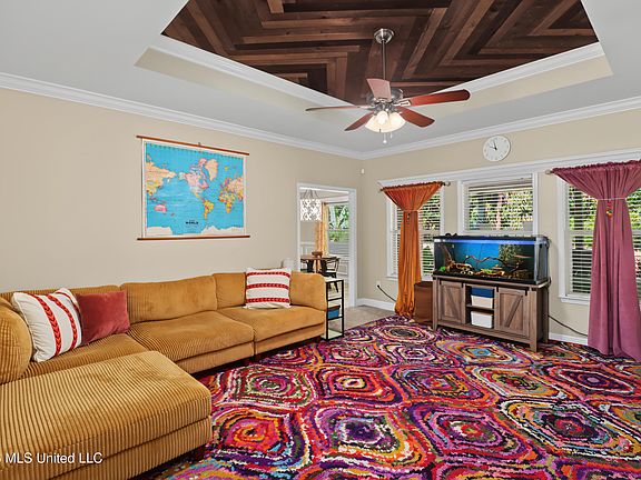 3rd image of 13212 Tyler Ln
