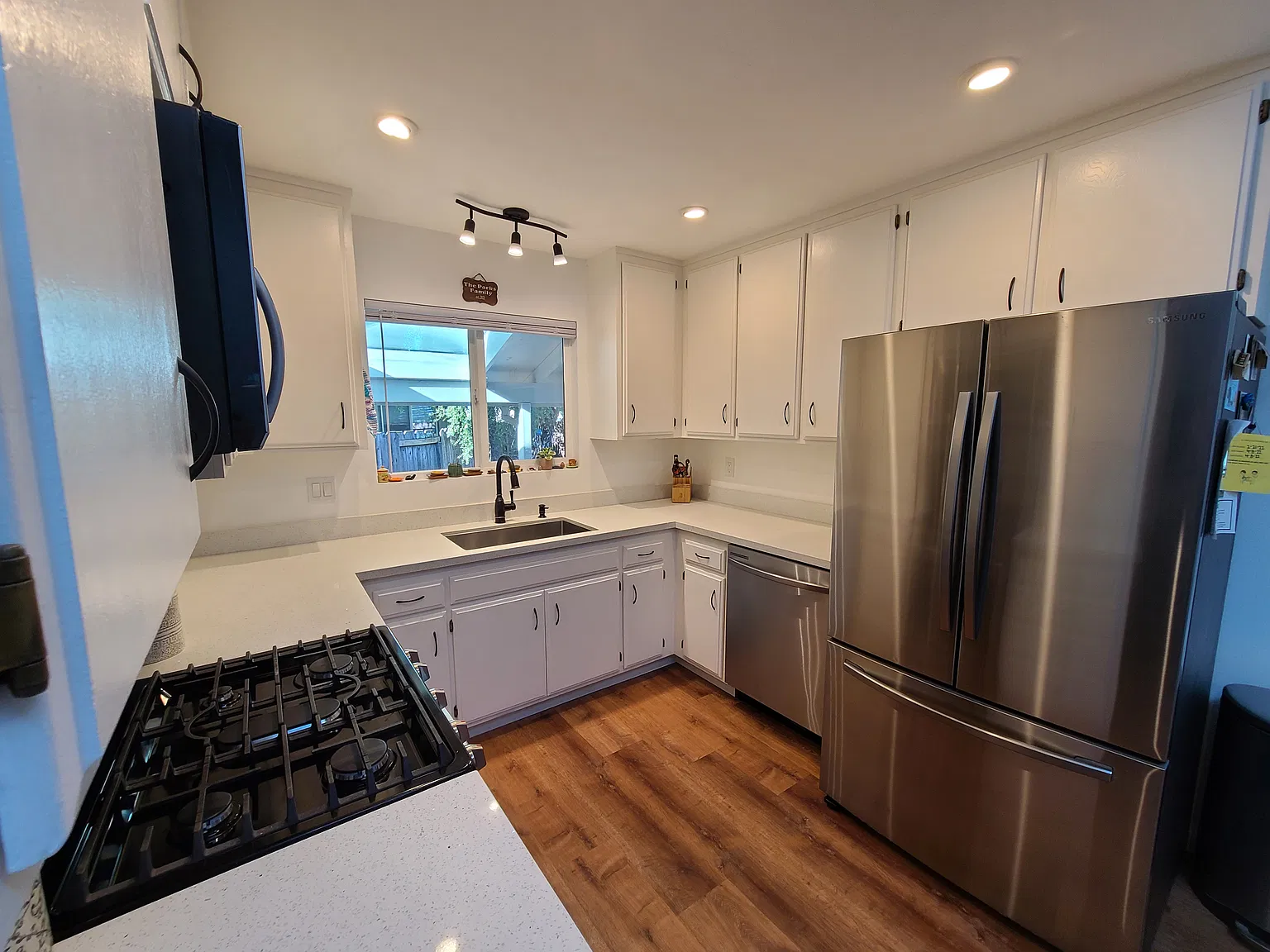 1824 Mission Blvd — Photo 4