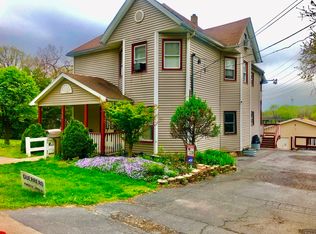 1018 E Jackson St, Joliet, IL 60432