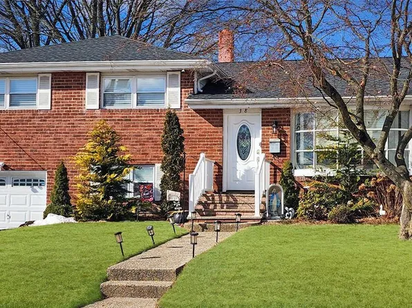 38 Harding Ave, Dumont, NJ 07628