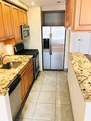 4th image of 241-20 Northern Blvd #4F