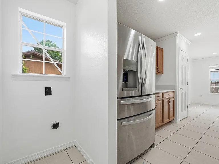 1755 Hopper St — Photo 24