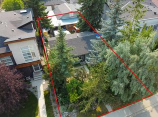 4919 N 21st Ave NW, Calgary, AB T3B 0X1