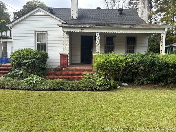 1811 Harris St, Fayetteville, NC 28301