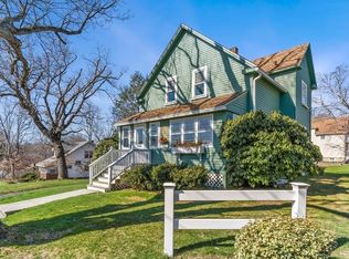 224 Heard St, Worcester, MA 01603