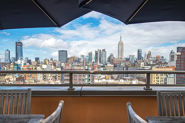 Rented by (Legacy) Elegran | media 16