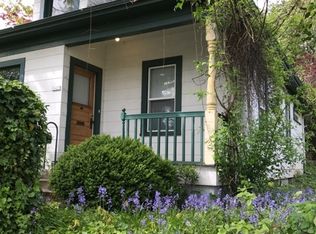 1627 SE Tacoma St #A, Portland, OR