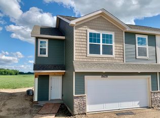 19439 136th Ave N, Rogers, MN 55374