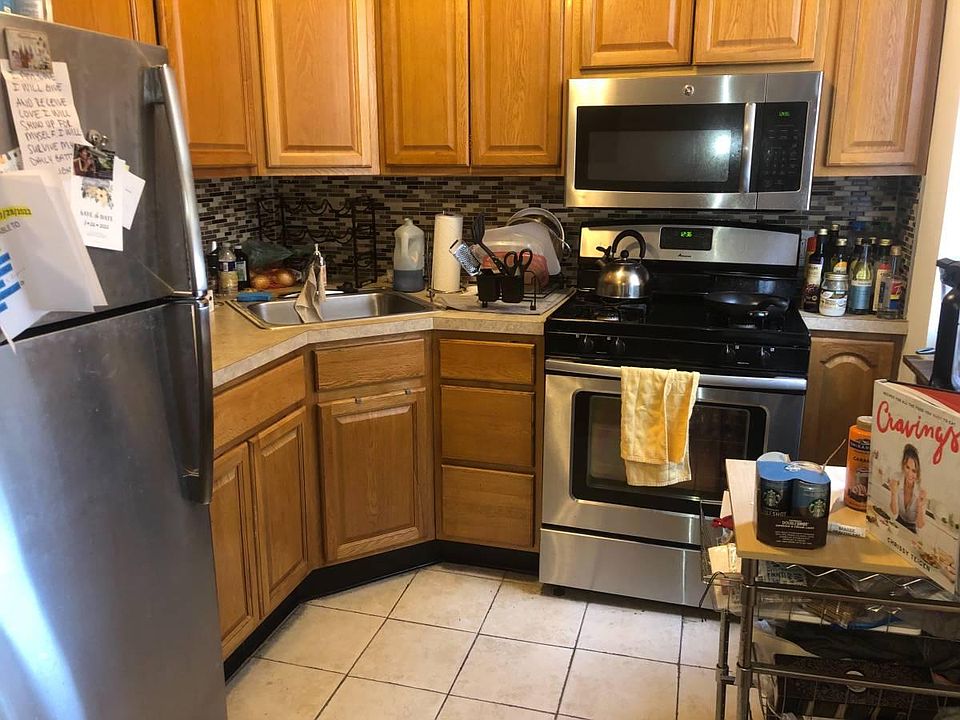 1st image of 5098 Walnut St #303B
