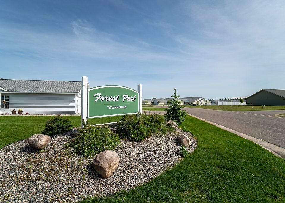 FOREST PARK TOWNHOMES