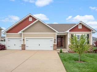 616 Willowbrook Way, O'Fallon, IL 62269