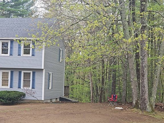 2nd image of 16 Pheasant Ln