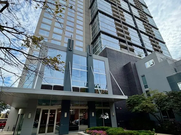 1901 S Calumet Ave Unit 2407, Chicago, IL 60616