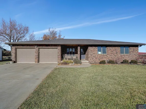2720 Elk St, Beatrice, NE 68310