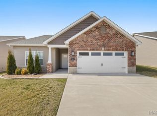 617 Dogwood Ln, Farmington, MO