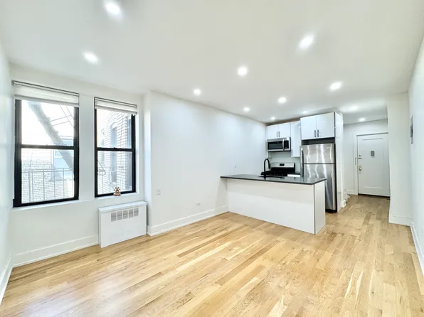 32-86 33rd Street image 5 of 10