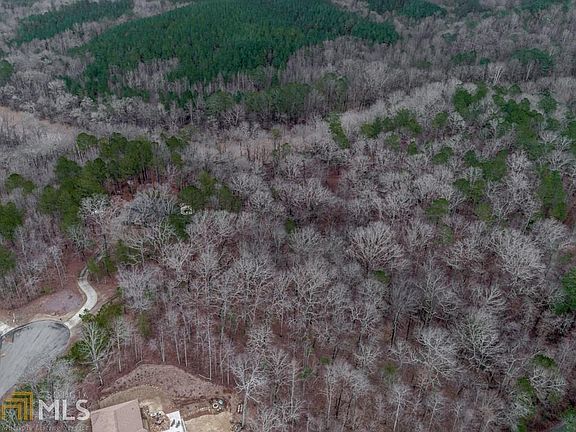 5th image of 324 Cain Creek Overlook