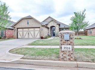 3516 Mount Mitchell Ln, Norman, OK 73069
