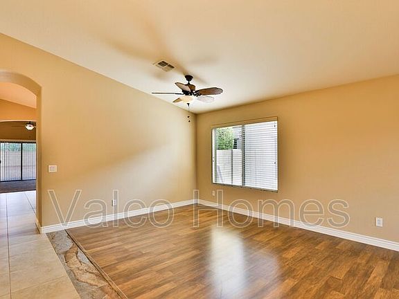 4th image of 21173 N 98th Dr