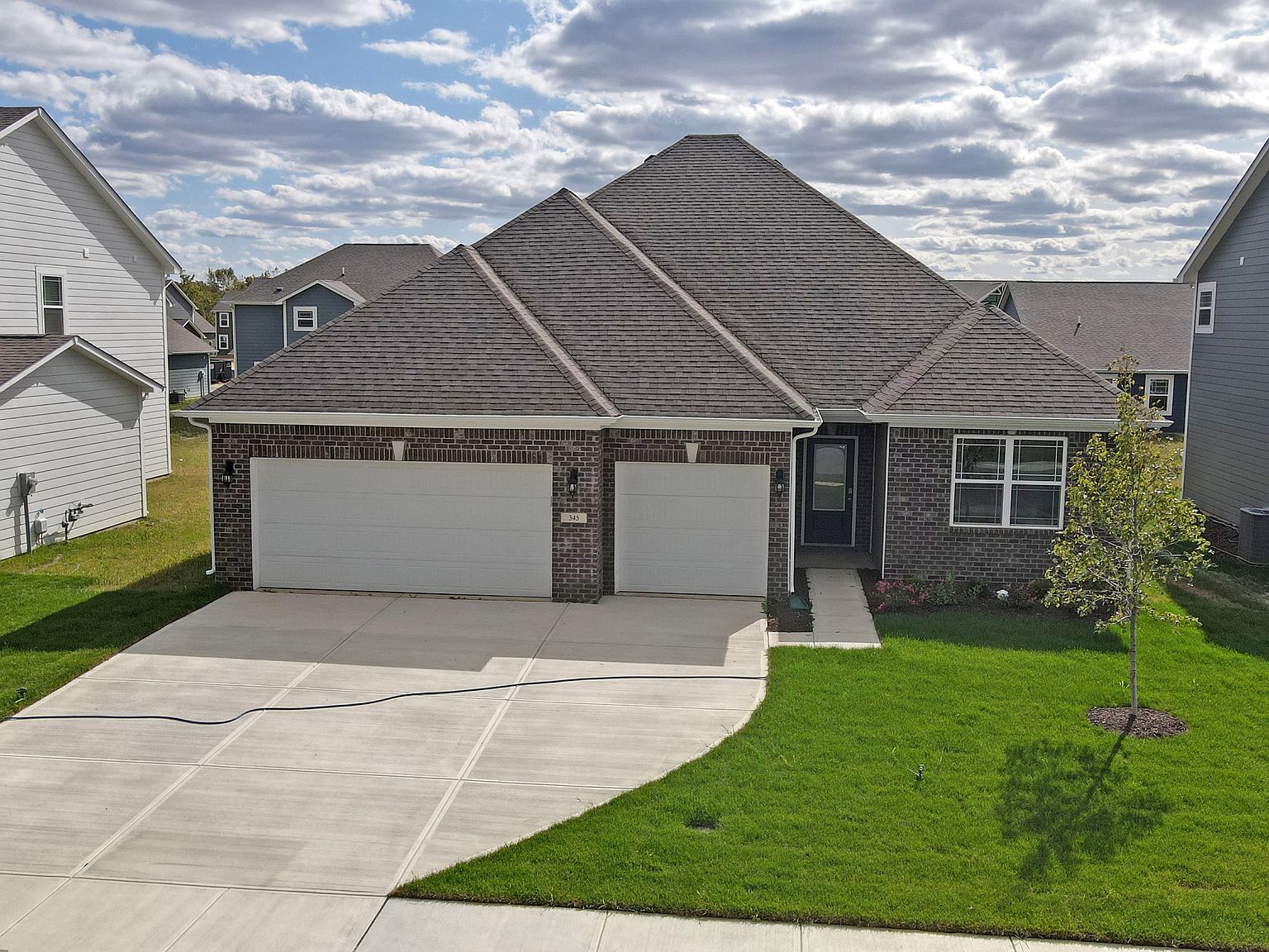 345 Carrick Glen Blvd, Pendleton, IN 46064 Zillow