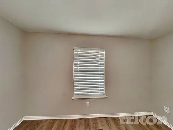 5th image of 639 Excelsior Dr #2