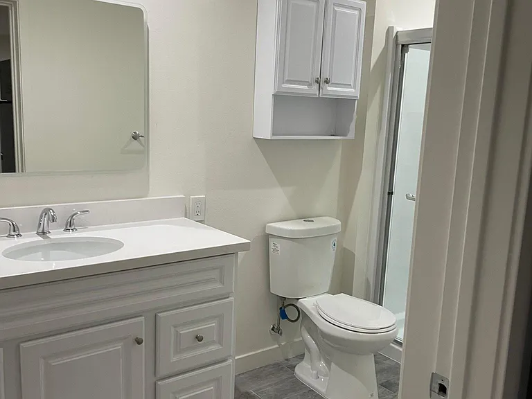 833 Concord Ave — Photo 3