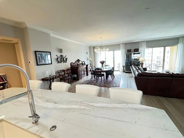 1111 Ritz Carlton Dr #1404 — Photo 8