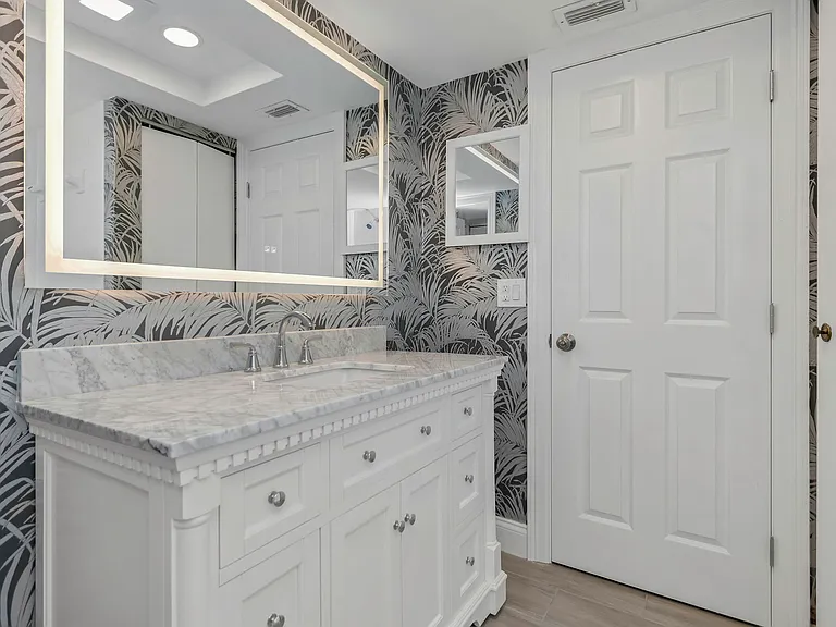 4910 38th Way S #111 — Photo 28