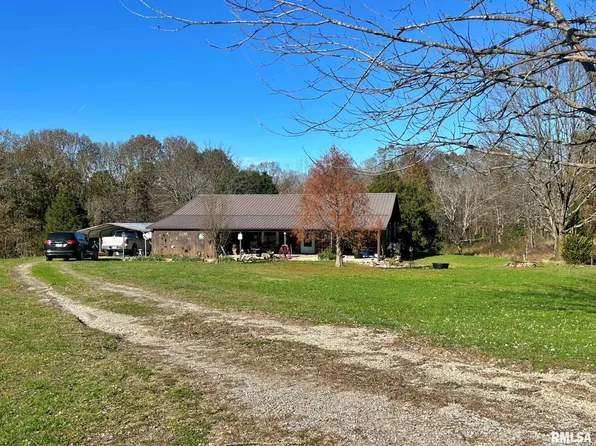 75 Wildman Rd, Golconda, IL 62938