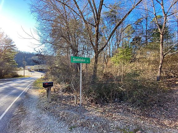 4th image of 50 Studebaker Ln Lot 3-4