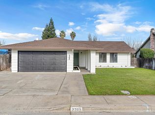 2385 Fay Dr, Atwater, CA
