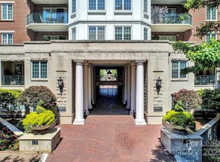 300 W 5th St APT 347, Charlotte, NC 28202