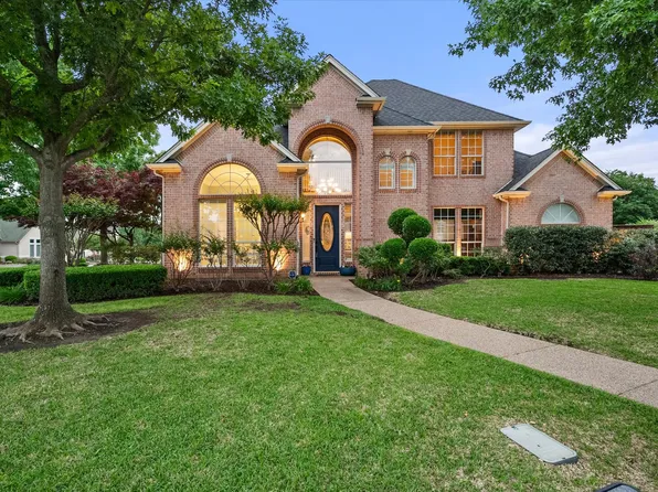 5 Pamela Ct, Mansfield, TX 76063