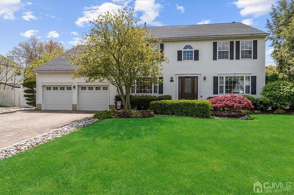 49 Avenue G, Monroe Township, NJ 08831 Zillow